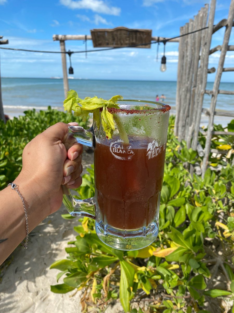 blackbiird93's tweet photo. Lo rico (@ El Haguay in Progreso, Yucatán) https://t.co/YNWfRU2DWb https://t.co/4IRZdMiCVv