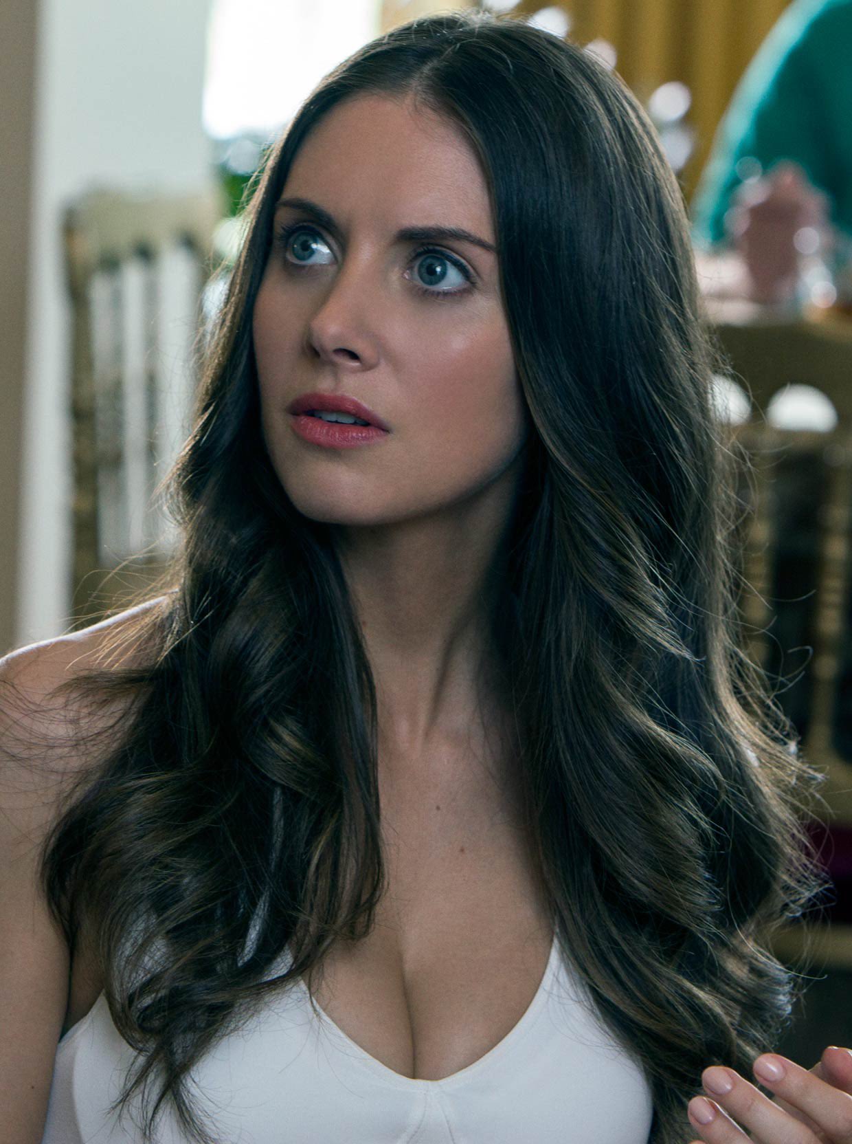 Happy 40th Birthday American actress Alison Brie. 