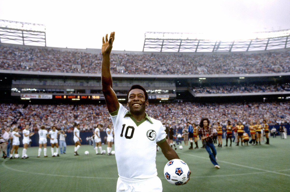 ianmburu's tweet photo. Rest In Peace @Pele
We honour your legacy and salute your love for the game and for humanity.
#Pele https://t.co/IOYgDNCHU6