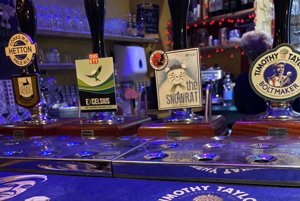 craftwo04350732's tweet photo. Great selection here @TimothyTaylors #boltmaker @RatBrewery #thesnowrat @ossettbrewery #excelsius @DarkHorseBrewCo #hetton on #cask also on #keg #citra from salts brewery #craftale #supportlocal https://t.co/lFSuDeDp6s