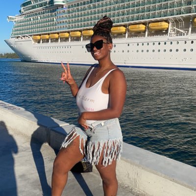 LebronFanx6's tweet photo. #NewProfilePic https://t.co/eOWIgcmN48