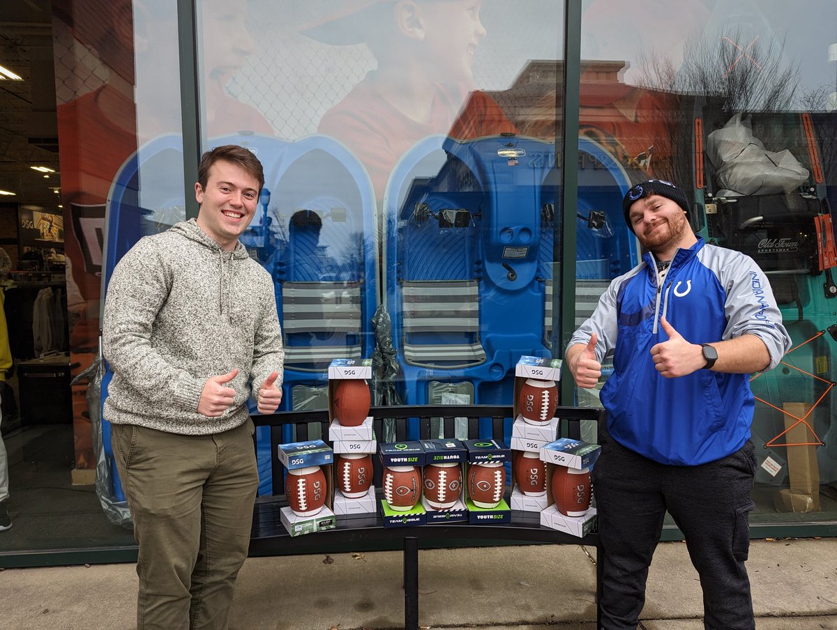 Huge thanks to Roman and <a href="/TeamFlexware/">Flexware Innovation</a> for the donation and purchase of 9 brand new footballs for our upcoming season!