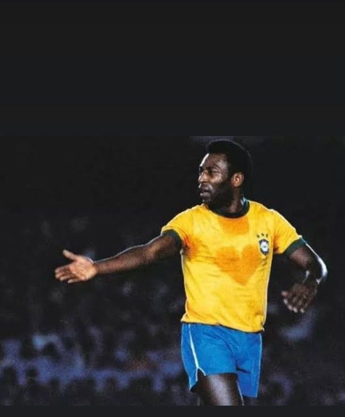 Lucimar_Costa's tweet photo. Obrigado por tudo Pelé. Descanse em paz, que nosso Deus te receba de braços abertos 🙏🙏🙏 #Pele https://t.co/NsDwGhAbNd