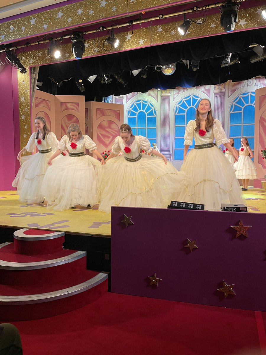 natalielaune's tweet photo. @PolkaDot_Pantos https://t.co/6vi5XosOuV