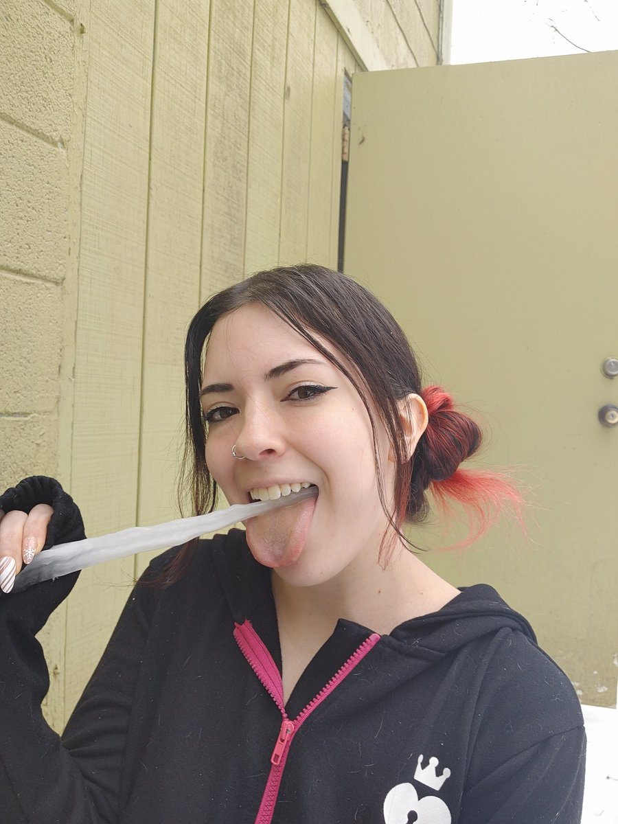 Lil Red on Twitter "wanna see outdoor naughtiness? sub to http