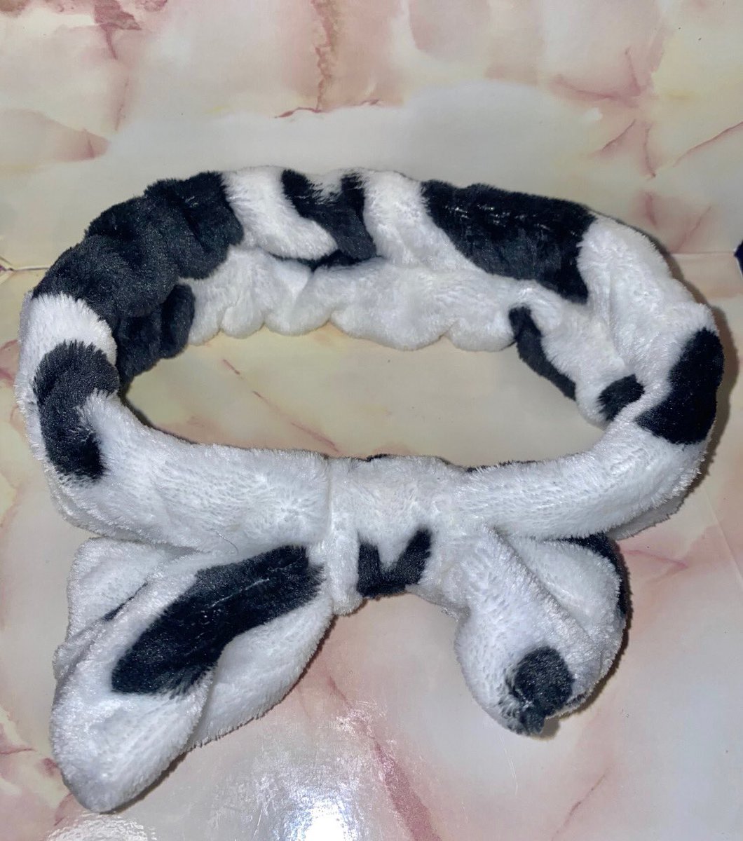 AngelsJewelsCo's tweet photo. https://t.co/Torkcs8yE8. Here is our makeup headbands now available on the website go and pick them up https://t.co/NlAQKy4hIL