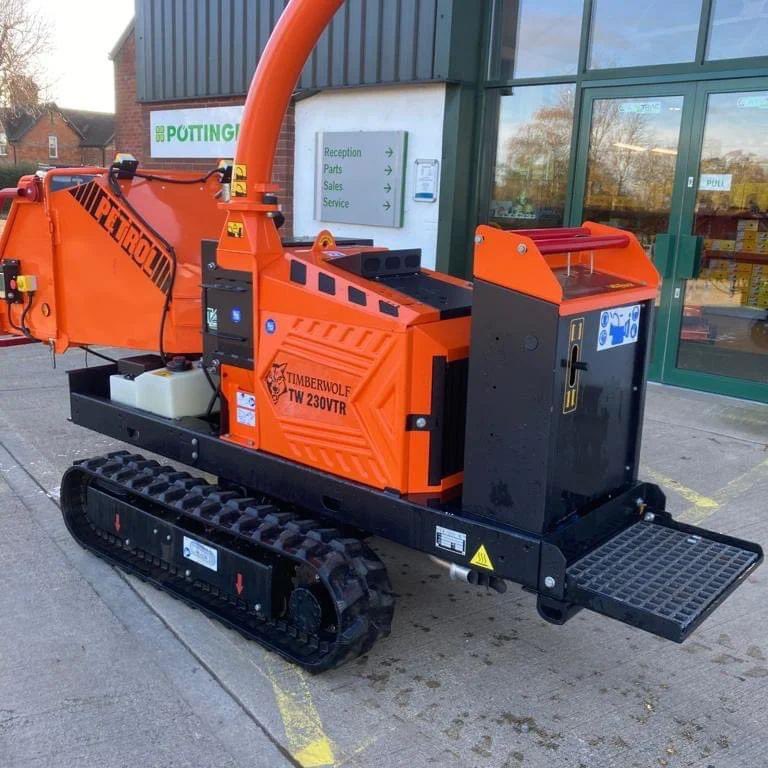 FOR SALE Ex Demo 2020 <a href="/MyTimberwolf/">Timberwolf</a> TW230VTR Petrol Tracked Chipper .
Only 170 hours . Supplied with warranty. £22000 + vat. 
☎️ 07970 203538 for additional information!
#tallisamosgroup #usedchippers #timberwolf #dealernetwork