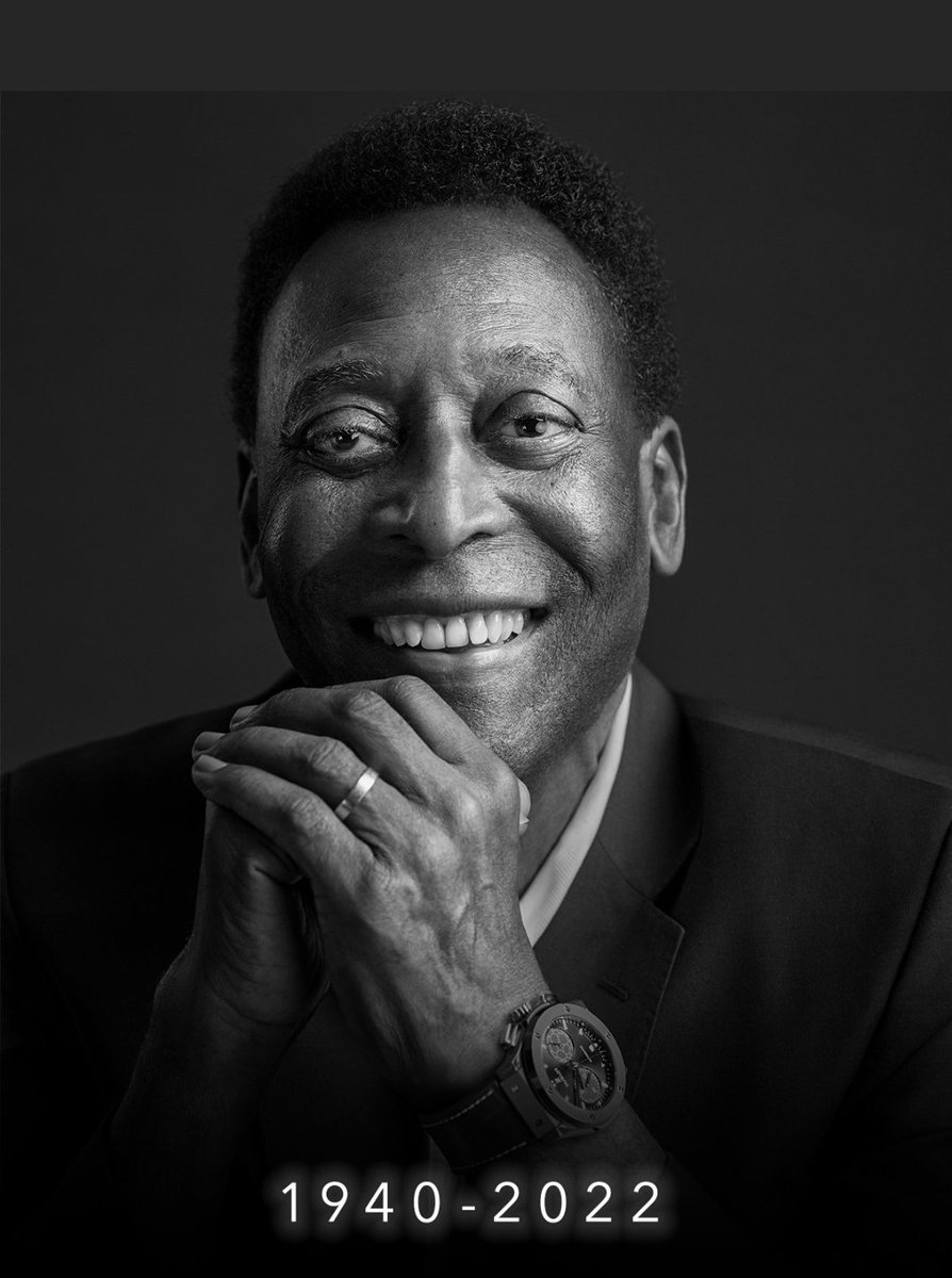 The world has lost one of the best football player and he will never be replaced. He was someone whom I inspired to &amp; was Brazil's highest goal scorer, only player to win three World Cups &amp; FIFA’s Player of the 20th Century joint-winner.
RIP #Pele (1940-2022