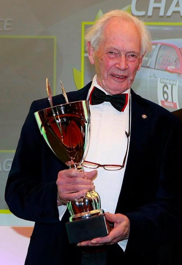 ariic_uk's tweet photo. We are very sad to report that Michael Lindsay, founder &amp; long time coordinator of the Alfa Romeo Championship, passed away peacefully last night after a short illness. Our sincere condolences go to his wife Diana, his family &amp; friends. RIP Michael. You will be sorely missed. https://t.co/GSsKGSTssp