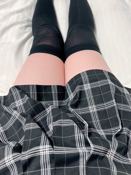 Thigh High Thursday https://t.co/kVtRoHXVEv