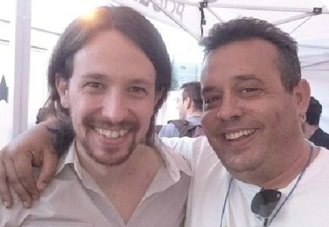 tresmasciento's tweet photo. Un taxista escogido al azar. https://t.co/kC2KfZKymC