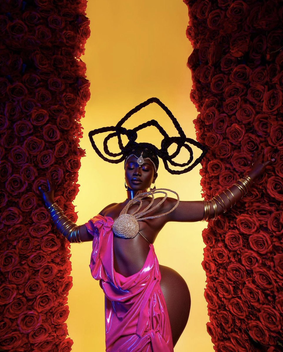 mefeater's tweet image. Absolutely STUNNING! @BoafoModesta   slayed this shoot! 💕

📸: @69viewss