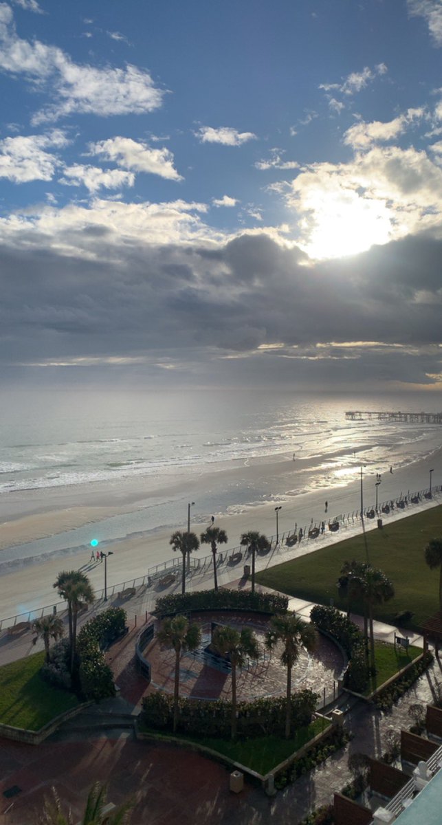 Cambridge_Hoops's tweet photo. Bears advance to the Championship game at the Daytona Beach Sunshine Classic tomorrow, after an overtime thriller in the semi finals. Bears play at 1:00 PM. 🏀‼️🏀 https://t.co/Q89FxaLYoH