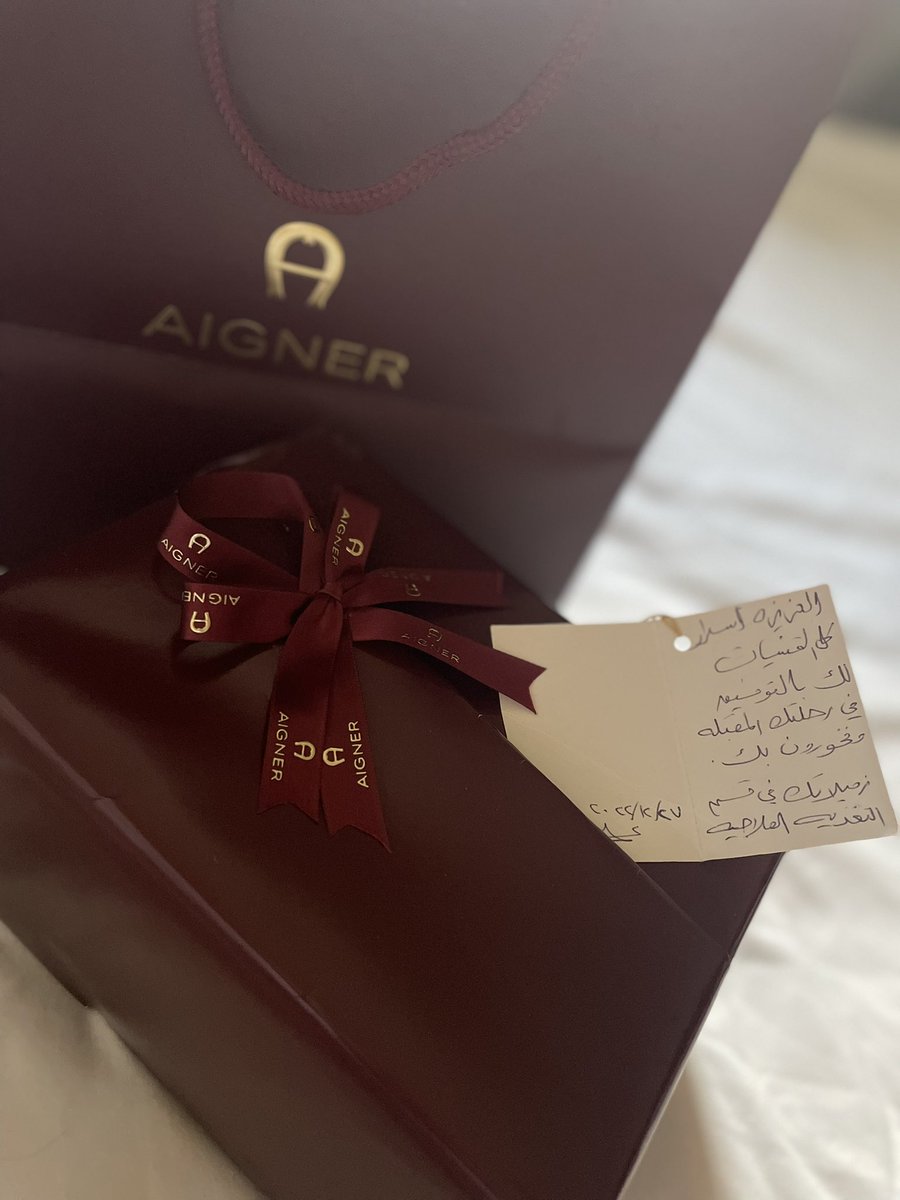 Asrar_Qari's tweet photo. نهاية مرحلة، لبداية مرحلة جديدة✨
شعور مختلط مابين الخوف والحماس للمرحلة القادمة بس الاكيد شعور الإمتنان يتغطى على كل هذي المشاعر🙏🏻 💕💕
انهينا فترة المعدية بهذا الاحتفال الجميل مع قسمي @ClinicalNutrit5 والي كان ليه اثر كبير في نفسي ✨. شكرا لهذا الدعم والعطاء الدائم💕🙏🏻 https://t.co/LFYAVcADxn