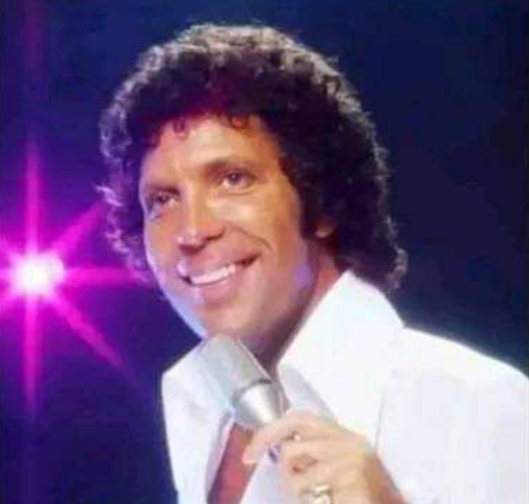 UltraDane's tweet photo. Approximately 40 years ago, Tom Jones wrote a song called "She's a Lady" despite the fact he's not a biologist. https://t.co/qtaoLmCDmP