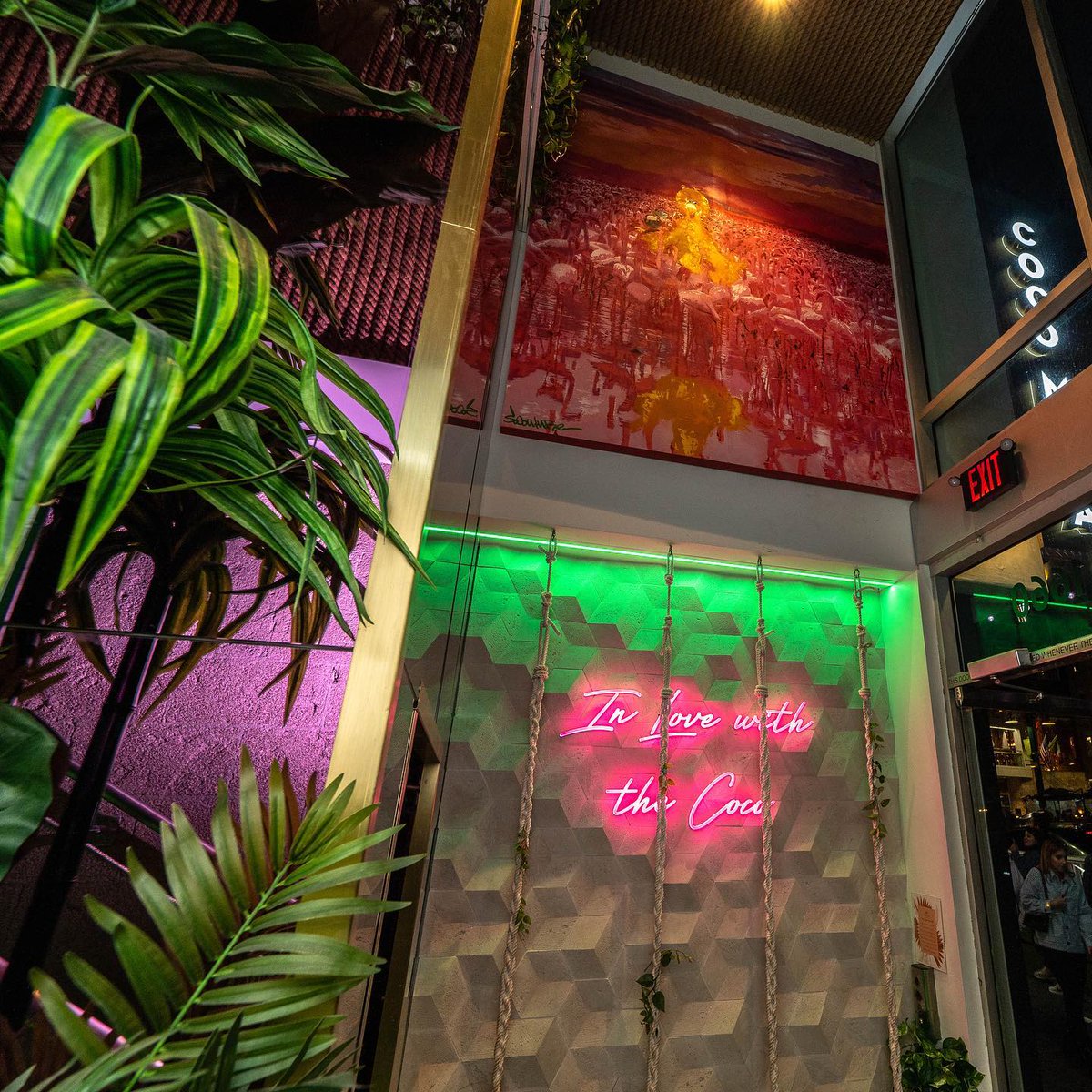 Got evening plans? Now you do! @cocomayasd is open until 10 p.m. for Caribbean-style bites and cocktails 🌴🥥
