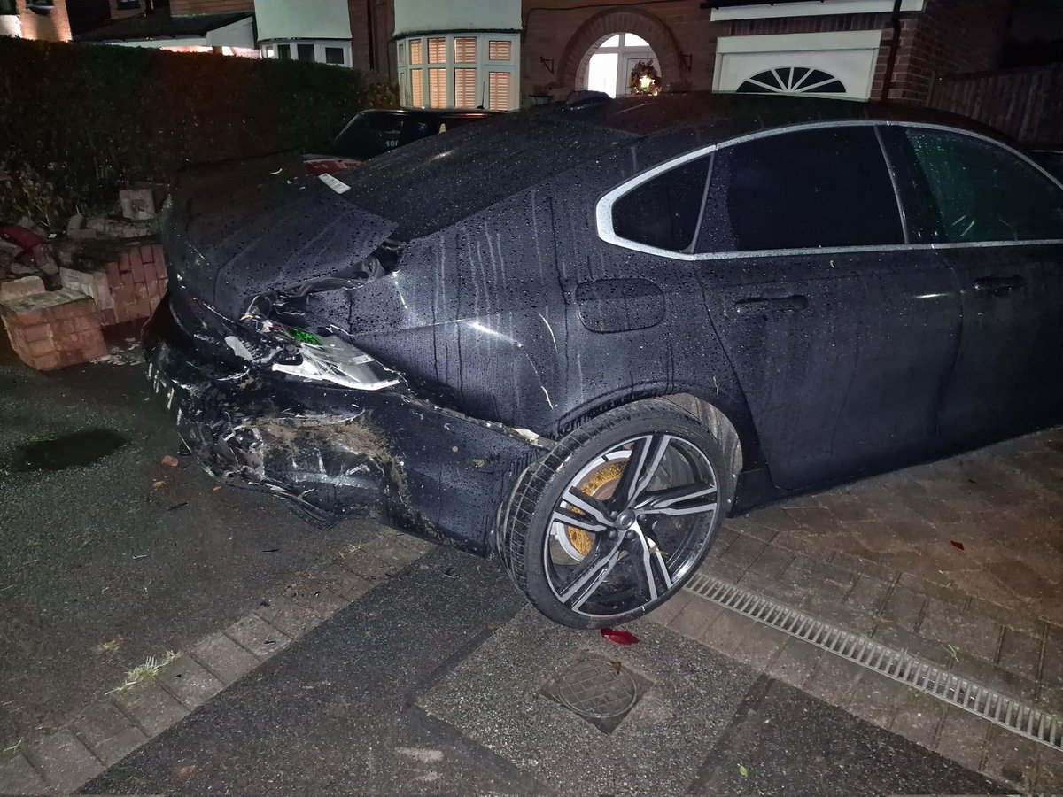 LJGibbo's tweet photo. Dear @WiganCouncil @GMPLeigh 
Please can one of you do something about the continuous speeding that's happening on St Helens Road. In the last four years, I've had 2 cars lose control and damage my property in 4 years #Someoneisgoingtogetkilled act now! Could someone please DM me https://t.co/JOGJhyYEKC