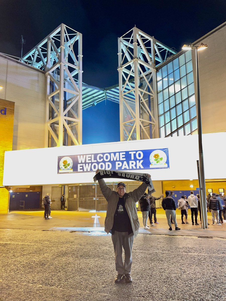 FullertonFredo's tweet photo. Finally made it to Ewood Park. #Blackburn #Rovers #Boro #NotARed https://t.co/YV1GD1QW7V