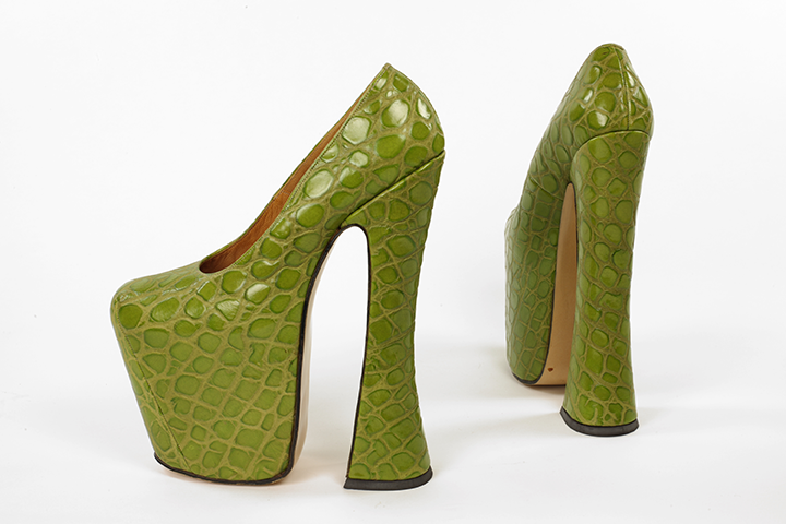 Bata Shoe Museum tweet media