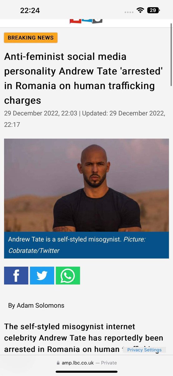 savageasf97's tweet photo. Hey @Cobratate what colour is your cell mate? https://t.co/3ZEbfWgNuT
