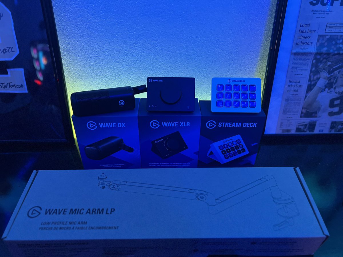 JTidoTheTorpedo's tweet photo. @elgato package came in the mail today! Stream bout to be official now 🤟🏼 @2xGlobal #2xBetter #2xFactor https://t.co/oFKZX8cguZ