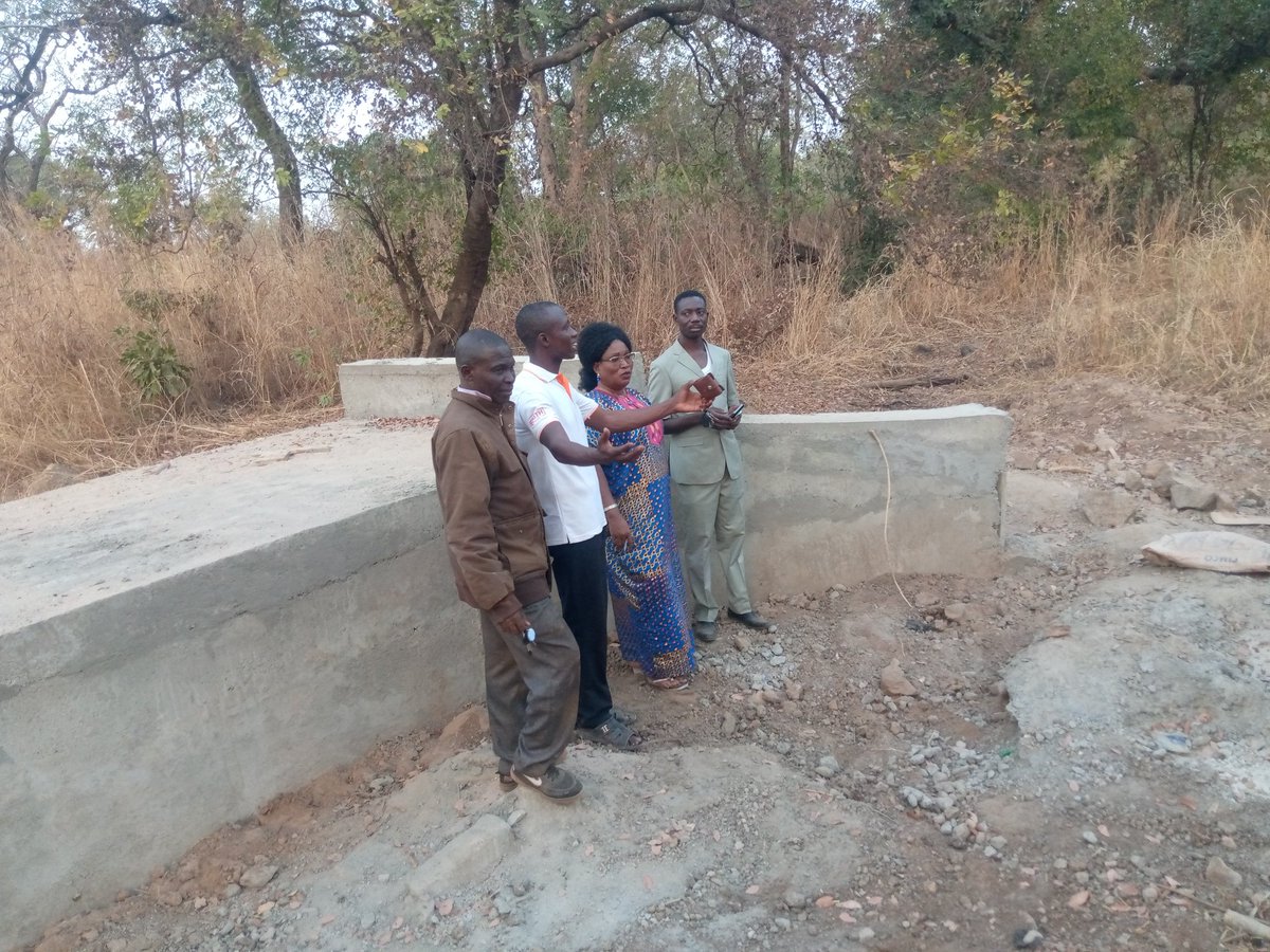 Visite du chantier de construction d'un dalot à Targbal dans la commune Dankpen 2.