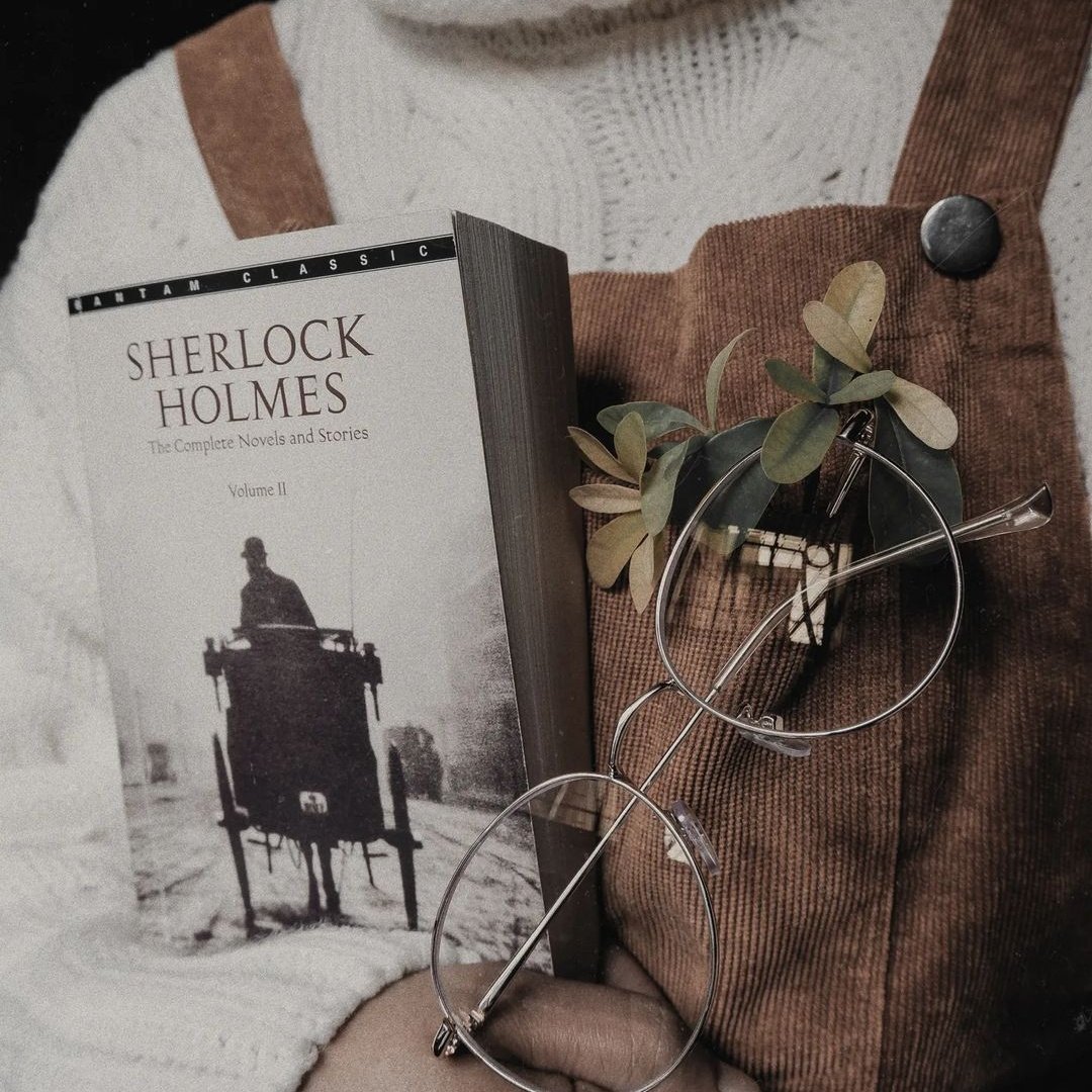 ig: blackbookoftales