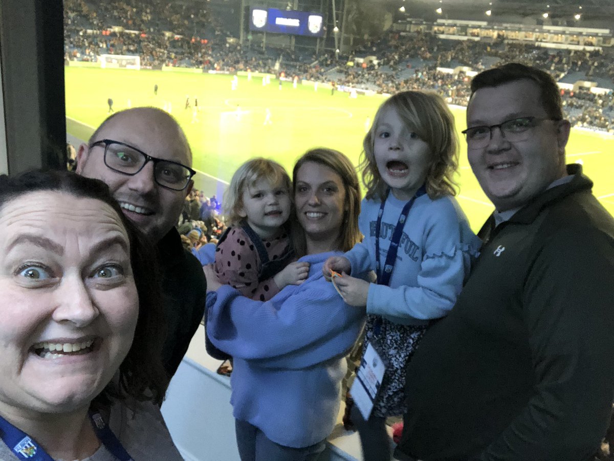 Maz2204's tweet photo. Massive thank you @WBA for your hospitality tonight in the new sensory room Ruby &amp; Molly throughly enjoyed it #boingboing #COYB https://t.co/jQ4BTFn8z3