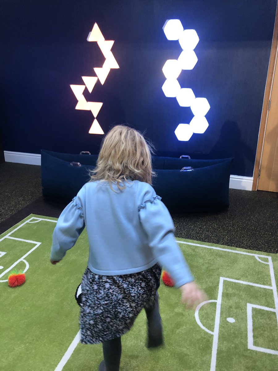 Maz2204's tweet photo. Massive thank you @WBA for your hospitality tonight in the new sensory room Ruby &amp; Molly throughly enjoyed it #boingboing #COYB https://t.co/jQ4BTFn8z3