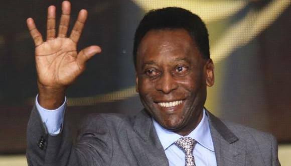 Gracias a mi trabajo en Los Protagonistas en los mundiales de 94 y 98 tuve el privilegio de conocer a Pelé. Trabajé con él y sus cercanos: Guillermo Basignani (mánager) y más con Edison Nascimbene (asistente) para el minishow Studio Pelé. Todo lo bueno que se diga de él es poco.