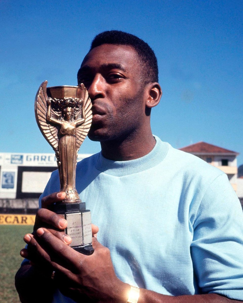 You left a great legacy legend...R.I.P 👑