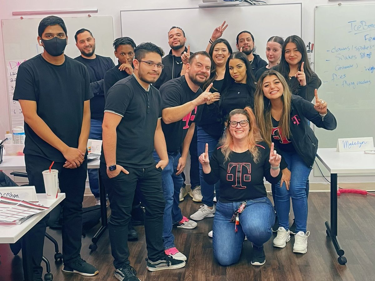 I had the amazing opportunity to help out and be a part of our new hire training today. What an awesome experience 💖. Loved working with the team, Rob, and Amber!!!!!!