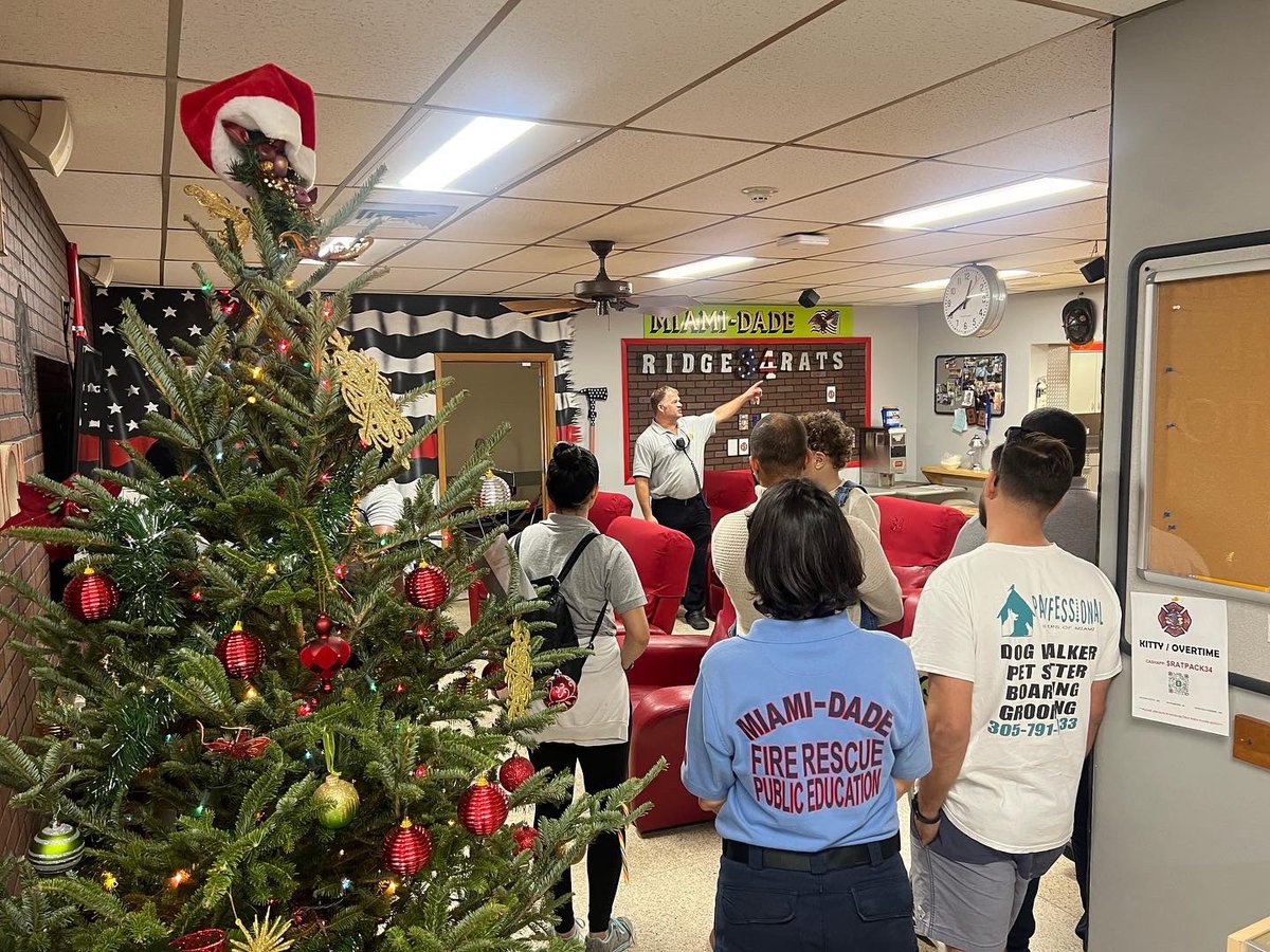 MiamiDadeFire's tweet image. On Thursday, #MDFR Community Affairs joined the crew of #Engine34 to give a tour of Cutler Ridge #Station34 for a group from Unique ABA Therapy. The group got to see the inside of the station, the fire trucks &amp;amp; the equipment used by firefighters when responding to calls.