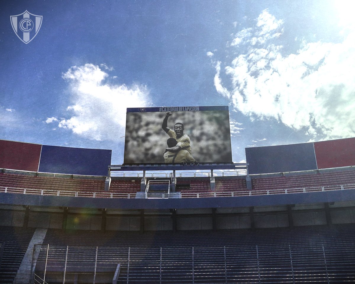 Gracias por todo lo que le diste al fútbol, en el Barrio te recordaremos por siempre ⚽🕊️

Descansa en paz, Pelé 🔟🇧🇷