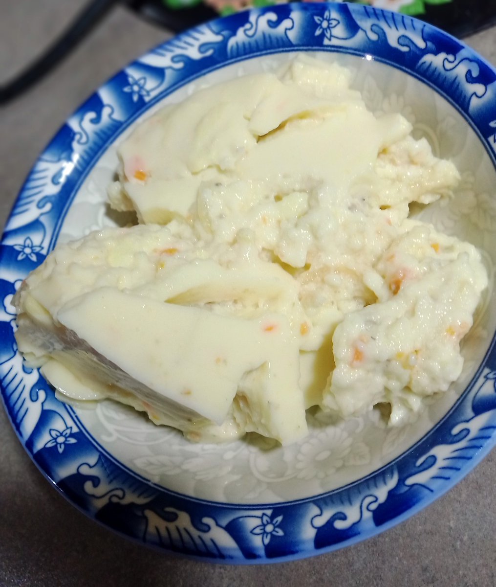 nico_patrascu's tweet photo. #ciorbadeburta #tripesoup #dinner https://t.co/q1LSJ1YcbI