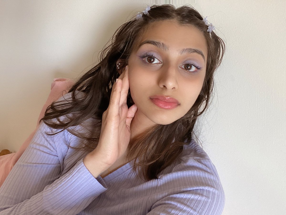 CherryMiseryy Dont look in my eyes you might faint Finsub Indian goddess FinD moneyslave cashslave desi.