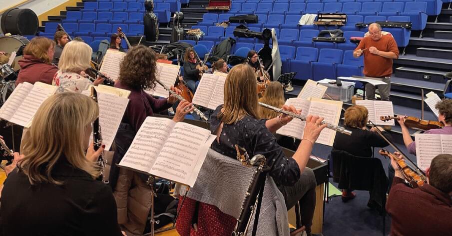 NorwichPops's tweet image. It’s so great to be back rehearsing together again - only 3 more sleeps until our concert - 3pm Sunday @thehallsnorwich #NewYearsDay Hope you can join us! 🎶
#Norwich #Norfolk #Orchestra @WhatsOnNorwich