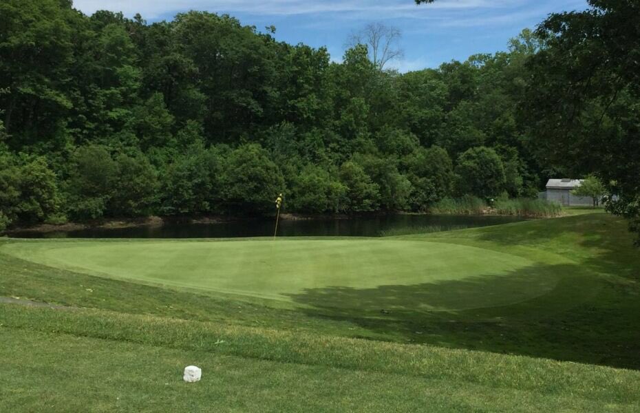 ⛳️ Good news Golfers! After looking over the forecast, the Western Hills Golf Course has decided to open up for the weekend. For more information please contact: 203-755-6828. 

golfwaterbury.foreupwebsites.com/western-hills/