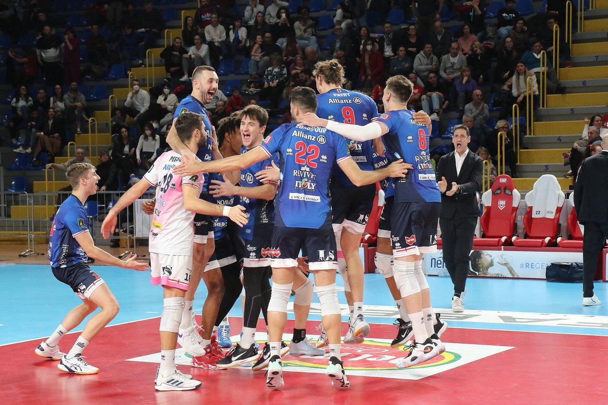 เห้อๆๆๆๆ ขอเอนเนอร์จี้นี้อีกได้มั้ยมิลาน เก่งอะๆๆ เก่งมากๆๆๆๆ!