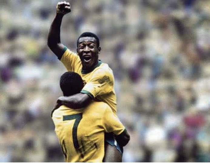matildebasilio's tweet photo. Descanse em paz, Rei Pelé ! https://t.co/RdtoHKTJTo