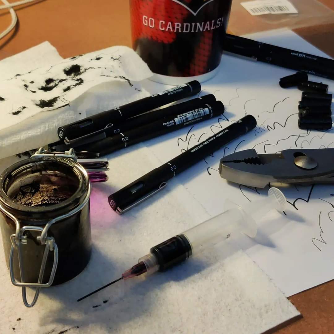 shelbywankenobi's tweet photo. I'm a surgeon #inksanity #unipin #copic #refills #hugemess #worthit https://t.co/zt9Cl1YYsO