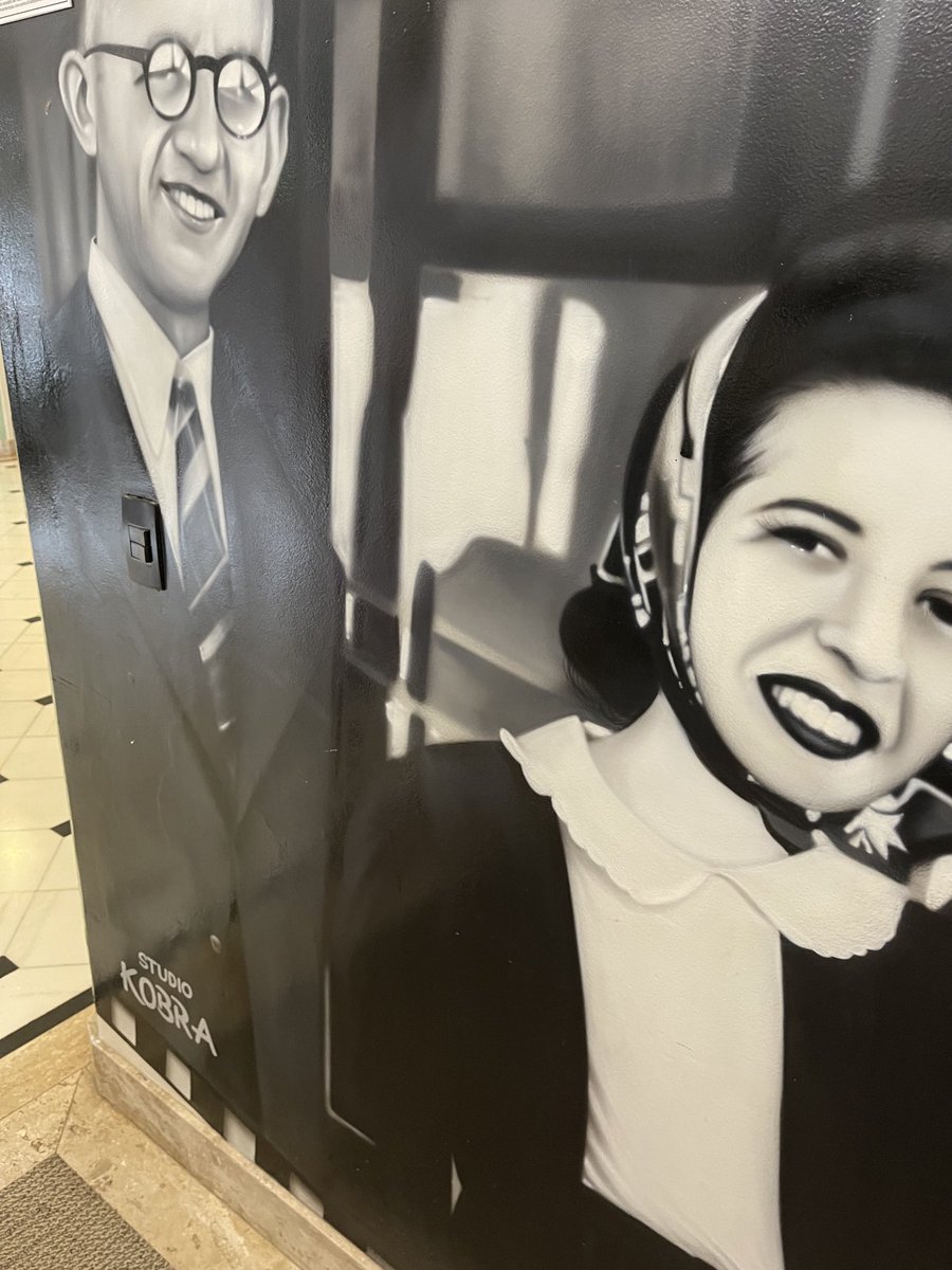 nsonyll's tweet image. ⁦@kobrastreetart⁩ olha o que eu achei 👇🏻 aqui em Águas de São Pedro 💛🤍