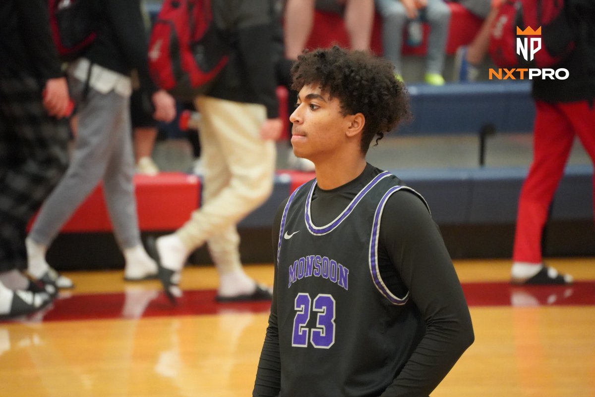 NXTPRO West (@nxtprowest) on Twitter photo Really like how seamlessly 2023 6’4 Dwayne Jones is able to change speed with the ball in his hands. Has clearly added to his offensive arsenal this past offseason. Couple of assertive drives in the first half.
<a href="/VVHSBBALL/">VVHSBOYSBASKETBALL</a> | @dwaynejones__ Really like how seamlessly 2023 6’4 Dwayne Jones is able to change speed with the ball in his hands. Has clearly added to his offensive arsenal this past offseason. Couple of assertive drives in the first half.
<a href="/VVHSBBALL/">VVHSBOYSBASKETBALL</a> | @dwaynejones__