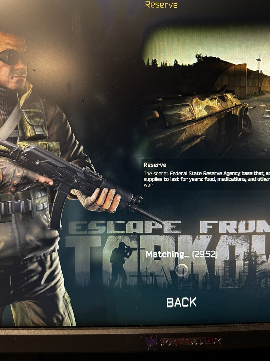 Caleb_Wickers's tweet photo. @bstategames @Pestily #EscapefromTarkov 😭 https://t.co/ZO2fZcMf8S