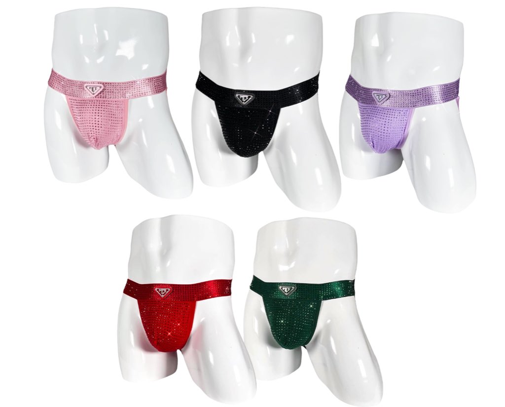 One last Giveaway to end the year with some sparkle! To enter, just retweet and you must be following.  Winners will receive one of each color of the rhinestone jock straps. 4 winners chosen on New Year’s Eve! Good luck 🥂✨