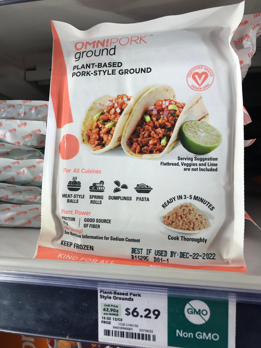 Who needs to eat pigs when delicious #vegan alternatives exist?! @OmniFoods's OmniPork Ground is made with pea protein, non-GMO soy, shiitake mushrooms, and rice & contains 11g of protein per serving. Add it to any recipe - tacos, pasta, & more. Find it at Whole Foods & Walmart.