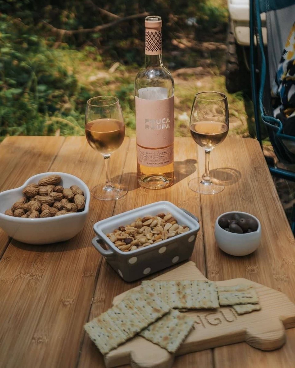 Good friends wine together 🥂

📷 via IG mochileiros_vc + poucaroupawine