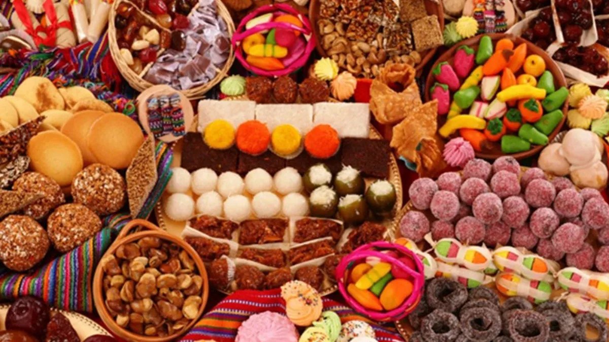 Michoacan's tweet photo. En Michoacán puedes encontrar una gran variedad de dulces artesanales, llenos de historia y tradición.
¿Cuál es tu favorito?
#Michoacán 
#elAlmadeMéxico 
#México https://t.co/GcwLLIV036