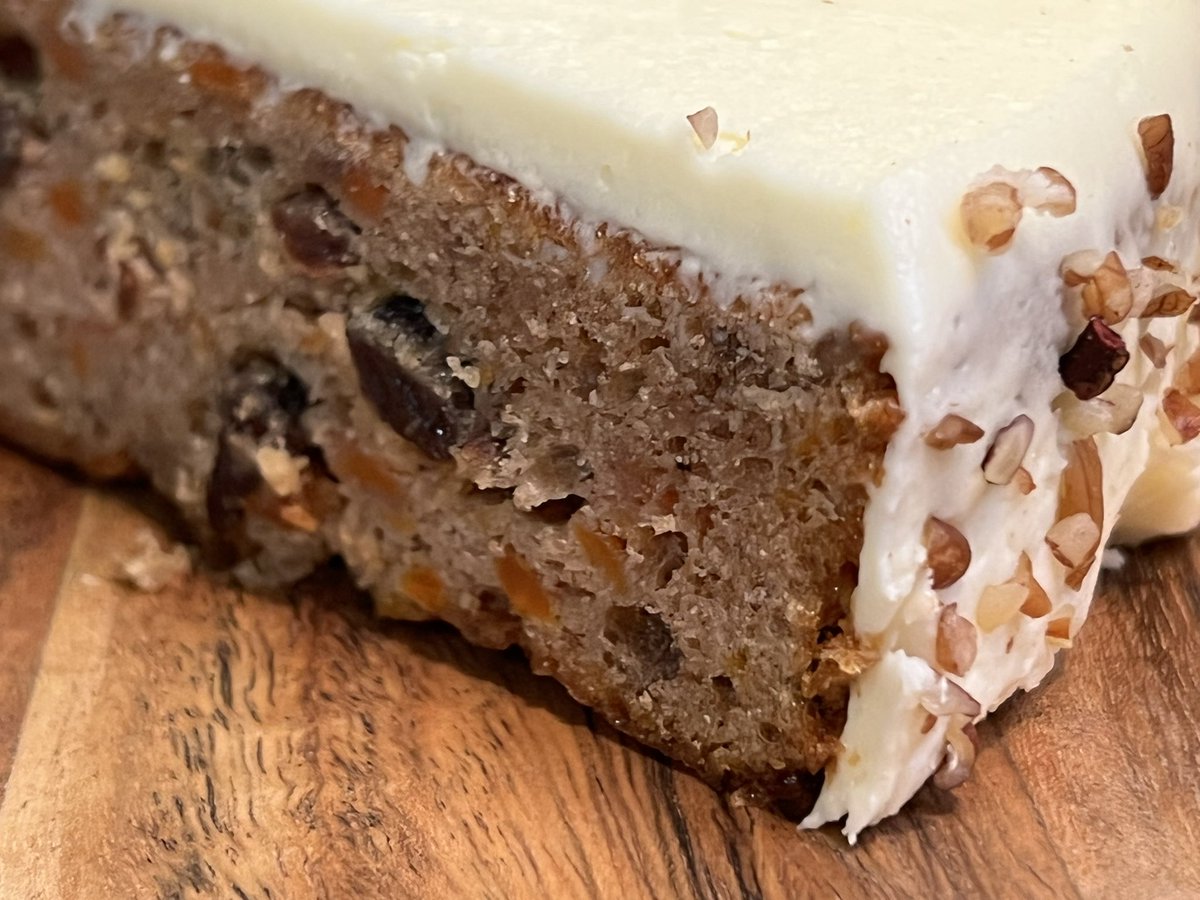 mmawifey's tweet photo. 🥕 Carrot Cake Kinda Day 🍰
#carrotcake #kindaday #cake #yes https://t.co/Eopo8jK49k