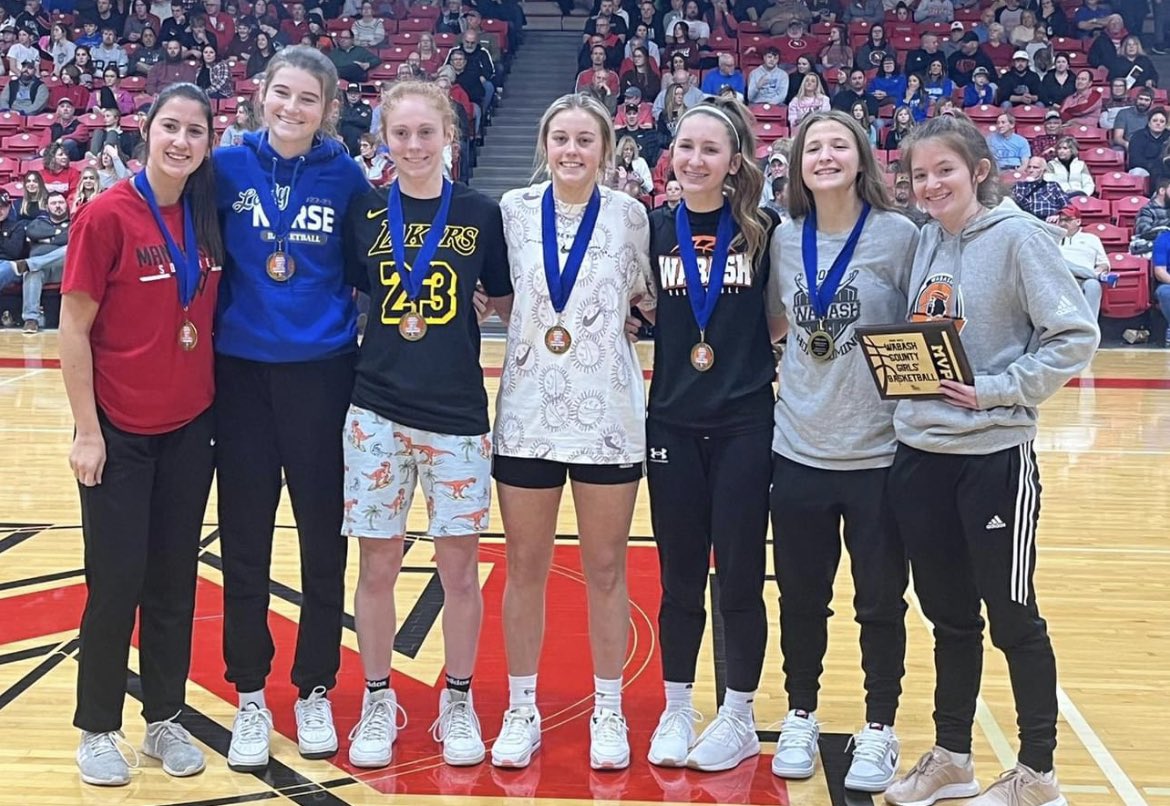 soccer_apache's tweet photo. Congratulations to our @ApacheBb for winning both the jv and varsity county tourney - 7 of our soccer players cut down nets! Special congratulations to our very own senior Rylee Yoakum, sophomore Kait Honeycutt and senior Libby Mattern (MVP) for making the all-county team! 🧡⚽️🖤 https://t.co/h0x3bQxnbB